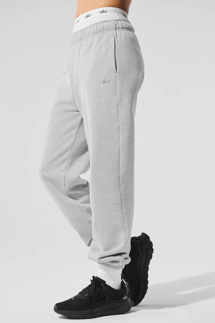 Accolade Straight Leg Sweatpant