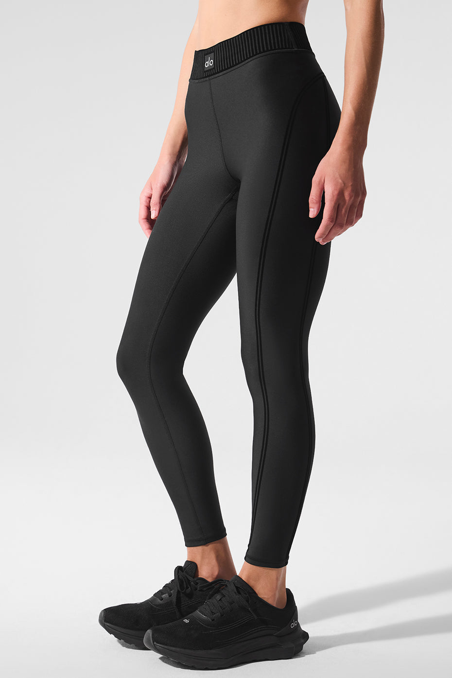 Airlift High-Waist 7/8 Line Up Legging - Black